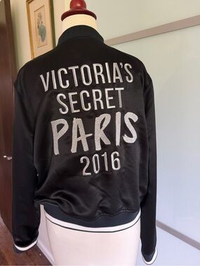 Rare Victoria's Secret 2016 Paris Fashion Show Satin Bomber Jacket L